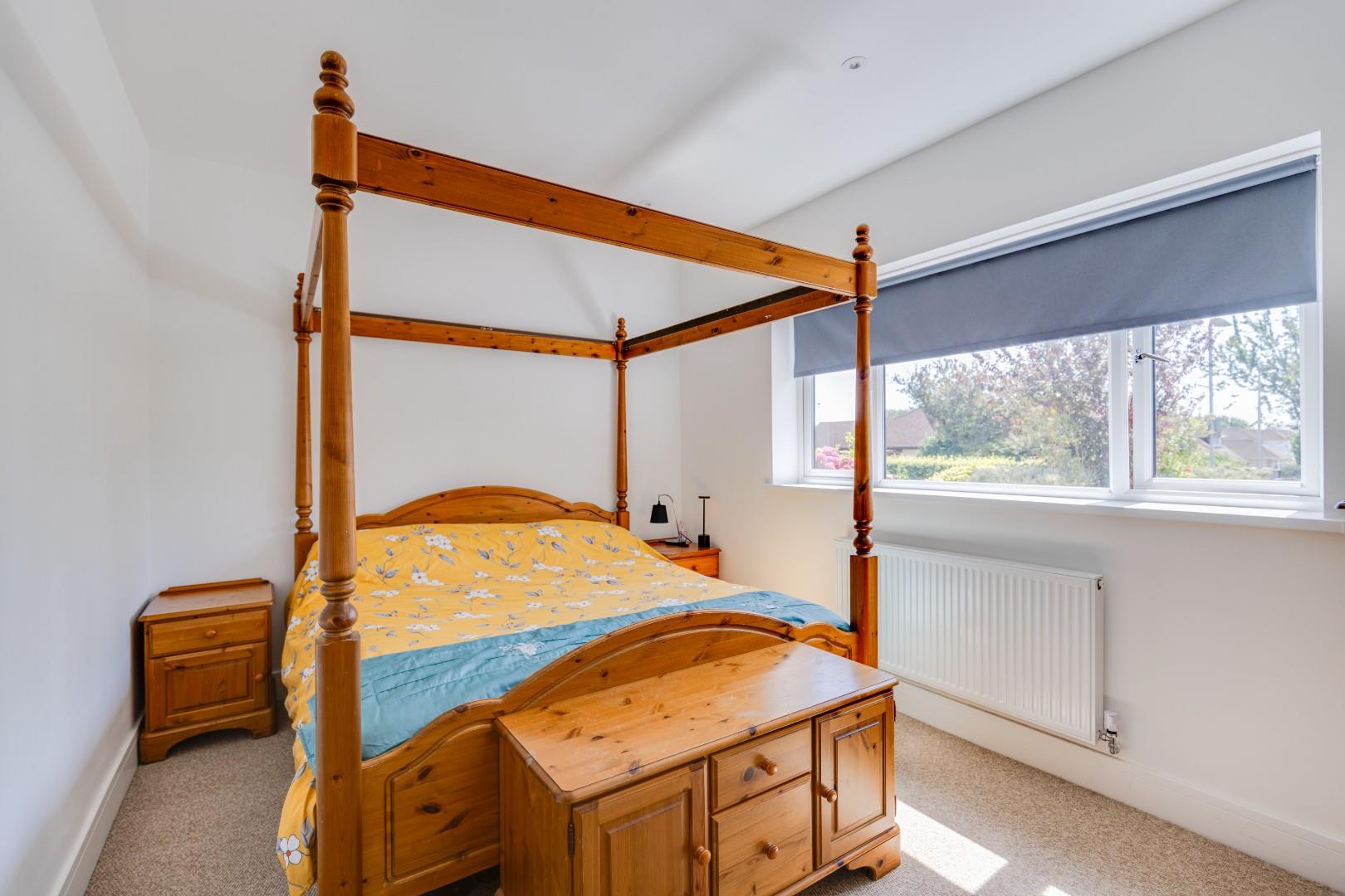 10 Evenlode Avenue, Penarth, CF64 3PD